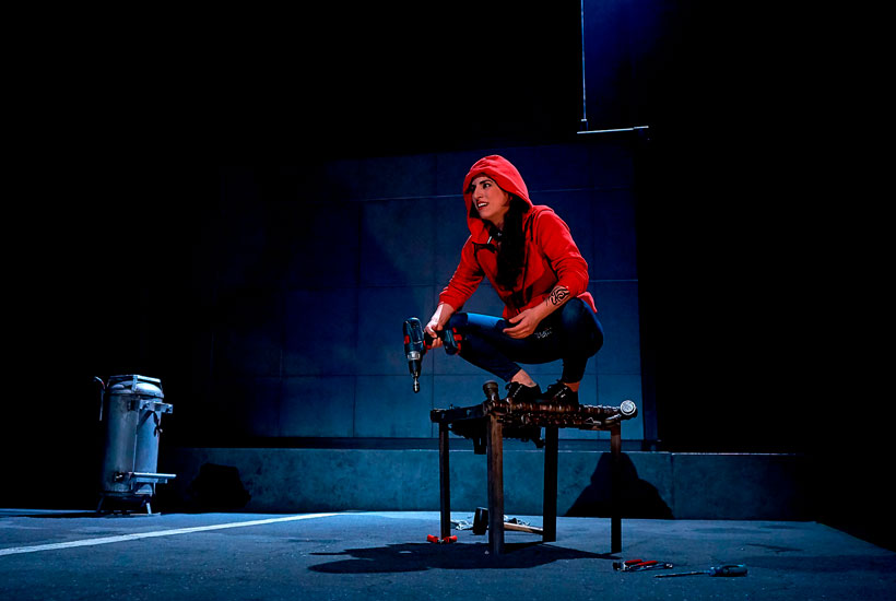 la-villana-de-getafe-ana-garay-escenografia-figurinismo-09