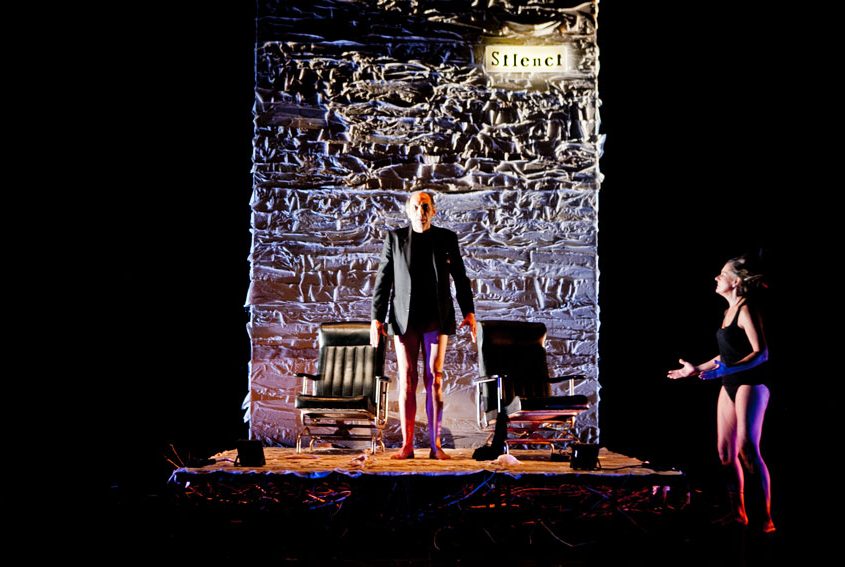 nagg-i-nell-ana-garay-escenografia-figurinismo-01