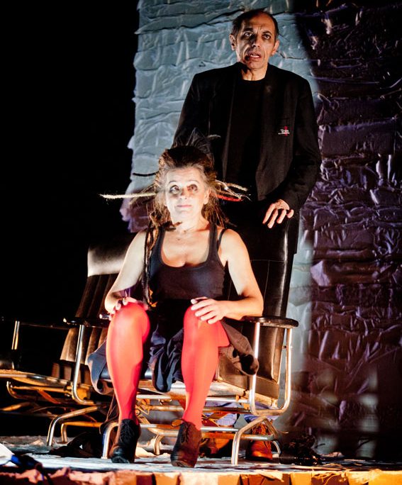 nagg-i-nell-ana-garay-escenografia-figurinismo-08